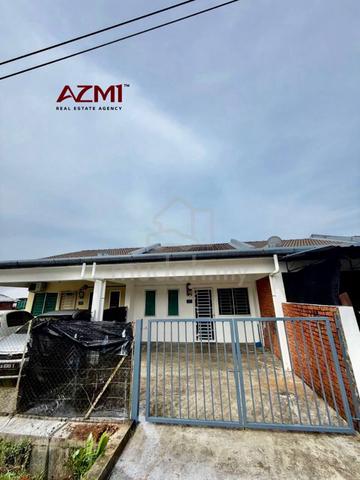 Single Storey Intermediate Terrace at Uni Central Kota Samarahan 1
