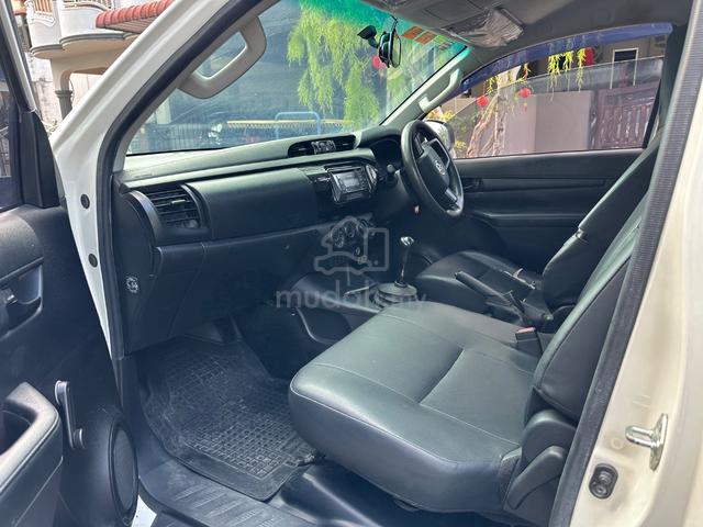2017 Toyota HILUX 2.4 VNT 4WD (M) - 4