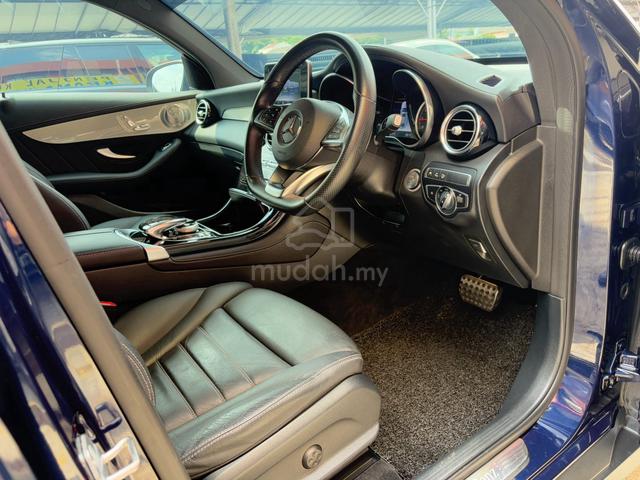 2019 Mercedes Benz GLC300 4MATIC COUPE AMG LINE - 5