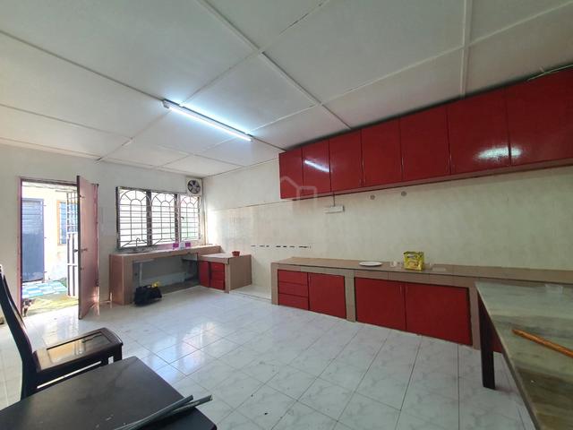 Single Storey House Seksyen Section 17 Shah Alam 3bilik 2tandas RENO 1