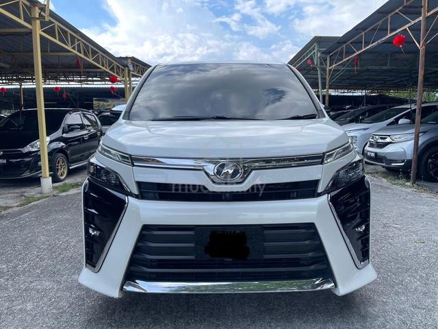 2018/2023 Toyota VOXY 2.0 ZS KIRAMEKI 2-POWER DOOR - 3