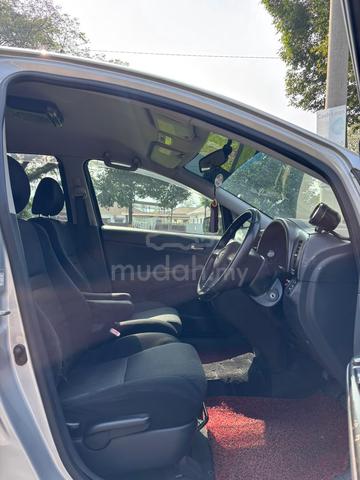 2003/2007 Toyota WISH 2.0 G ANE10G FACELIFT (A) - 4