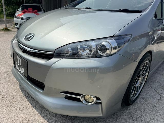 2012 Toyota WISH 1.8 S FACELIFT (A) - 5