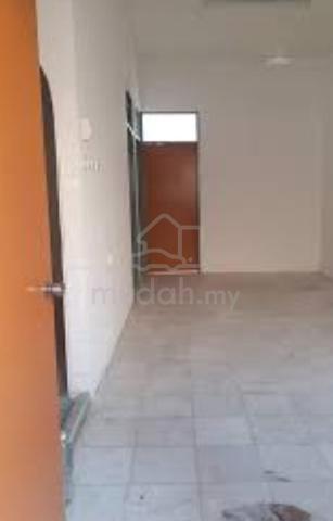 Flat Taman Haji Mohd Amin 1