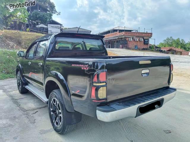 2015 Toyota HILUX 2.5 G TRD SPORTIVO (A) - 4