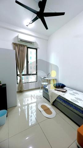 Near Airport Mix Unit Single Room for rent 1