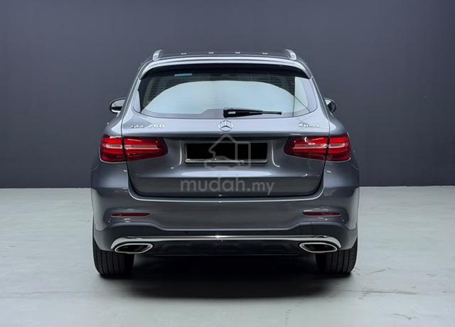 X253 2015 Mercedes Benz GLC250 2.0 AMG 4MATIC SUV - 4