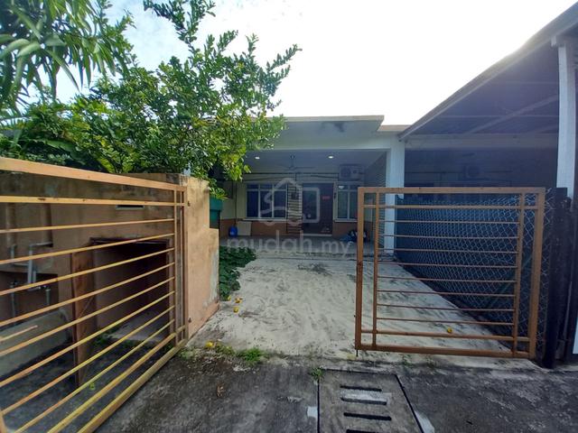 Single Storey For Sale/Banting/Malay Reserved/Lower Price/Olak Lempit 1