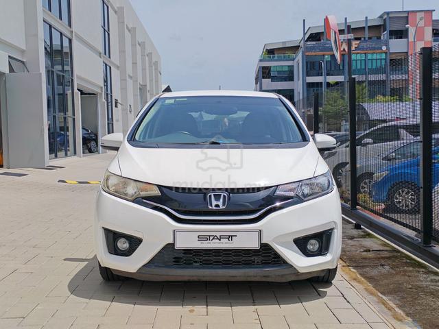 Honda JAZZ 1.5 V 2014 (A) | HOT UNIT FOR SALE! - 1