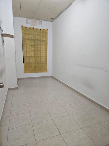 Taman Sri Sentosa 2 Kulai Double Storey Terrace House 4