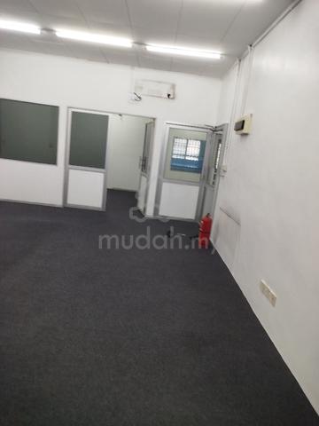 First floor shop lot for rent at Sunway Tunas. Bayan Baru. 1