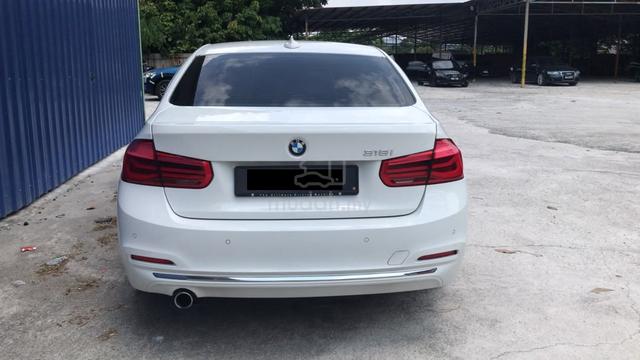 2019 Bmw 318i 1.5 M-Sport (loan kedai) - 2