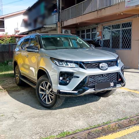 2017 Toyota FORTUNER 2.4 VRZ (A) - 1