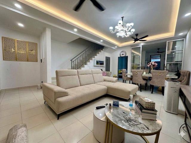 [FULLY RENOVATED] MERIDAN EAST BESTARi PERDANA 1