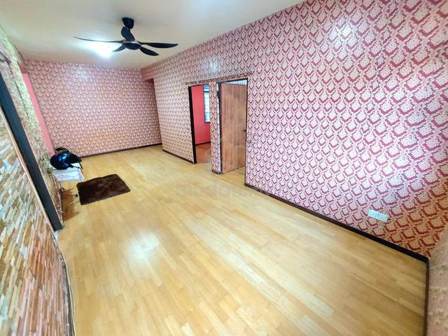 Camelia Court @ Nilai Impian 1