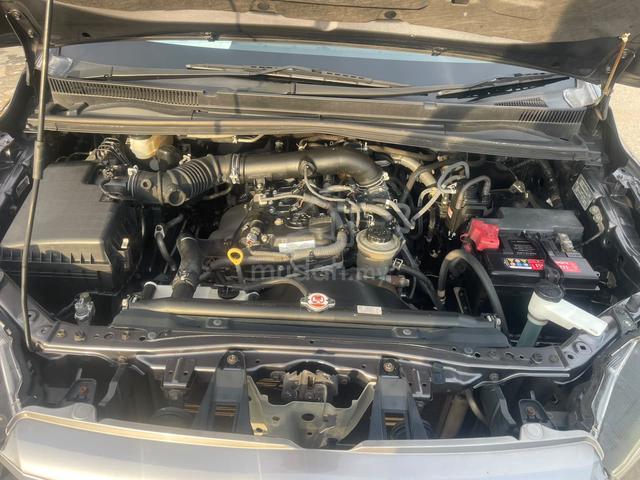 2017 Toyota INNOVA 2.0 G (A) One Lady - 5