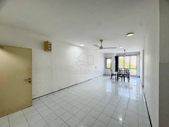 Seri Baiduri Apartments @ Setia Alam 1
