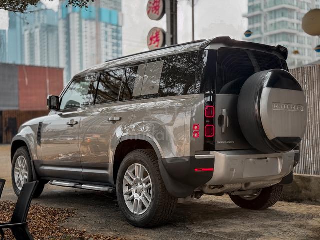 AIRSUS 7 SEATER SALE 2023 Defender 3.0 110 D300 SE - 1