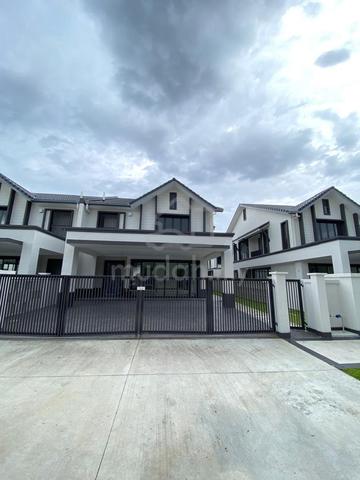 [Facing Open] 2 Storey Semi D Hevea Elmina Gardens Denai Alam House 1