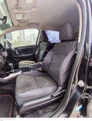 2015 Honda JAZZ 1.5 V MY2014 (A) - 5
