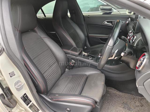 2017 Mercedes Benz CLA200 (CBU) 1.6 AMG LINE (A) - 4
