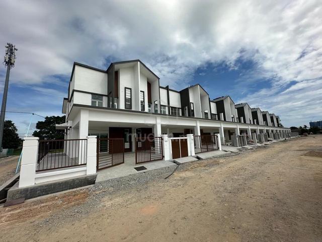 Limbongan Tengkera Freehold Double Storey House Bumi Lot Melaka 1