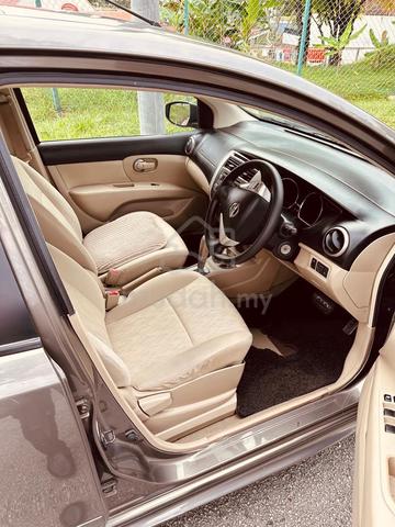 2015 Nissan GRAND LIVINA 1.6 (A)Low Mileage - 5