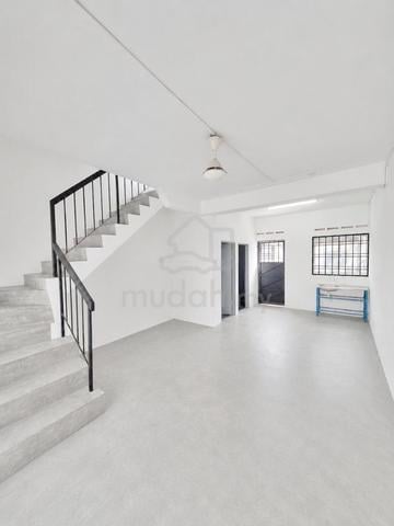 Jln Permas 7/x, Bandar Baru Permas Jaya Masai, Double Storey Low Cost 1