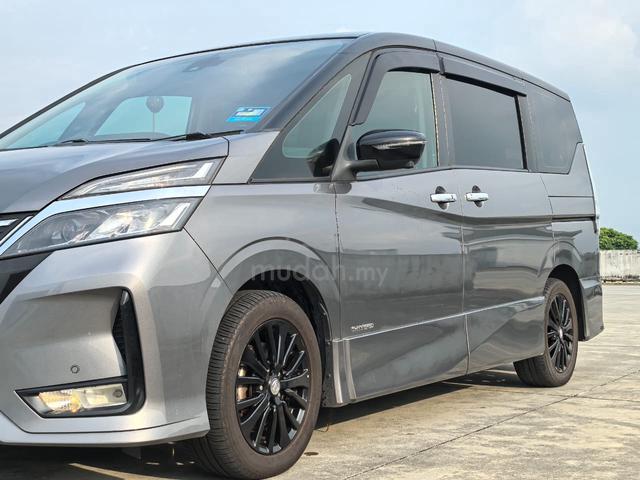 2022 NISSAN SERENA S-HYBRID PREMIUM 2.0 At FSVR - 2