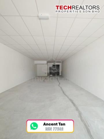 【 KEDAI BARU 】Banyan Avenue - Single Storey Shoplot FOR RENT 1