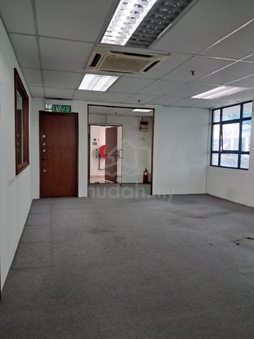 Near LRT SS7 + Corner Shop Lot Office di Kelana Square, PJ 1