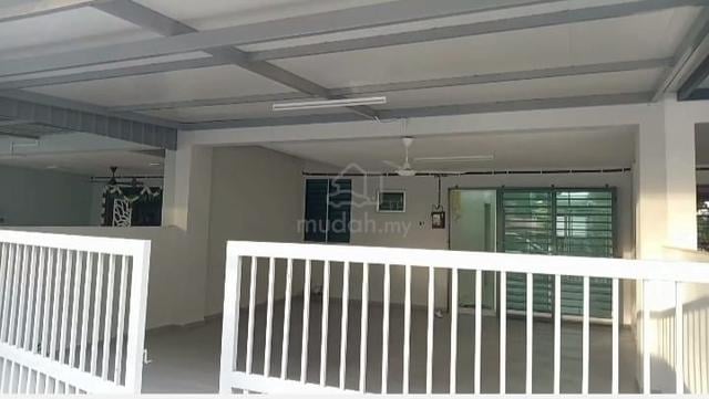 Tmn Tambak Paya Harmoni , Ayer Molek📍Partially Furnish 1Storey House 1