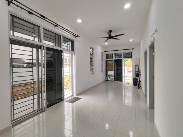 Kulai Bandar Putra Single Storey Terrace House Corner For Rent 1