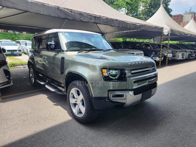 2022 Land Rover DEFENDER P300 110 SE 7 Seat P/Roof - 1