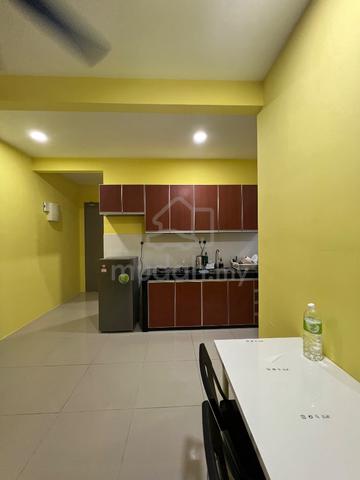 Big medium room @ Platinum Splendor, male unit, Keramat, UTM KL 1