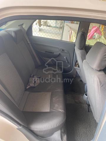 2010 Proton SAGA 1.3 BASE LINE (M) - 5