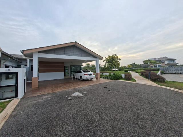 NUSA CINTA BDR SETIA FONTAINES Gated&Guarded SPACIOUS End Lot HIGH END 1