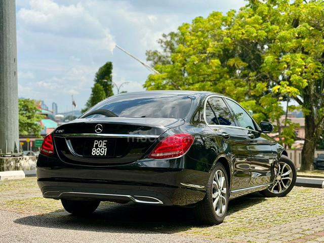 ON THE ROAD 2015 Mercedes Benz C-CLASS 1.6 180 - 4
