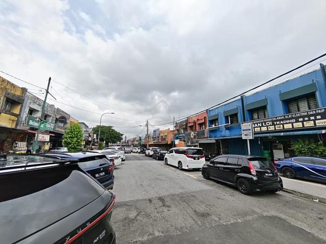 Ground Floor Shop in Taman Midah Cheras KL City near Pasar Pagi 1