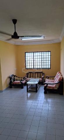 Rumah Pangsa Permas Jaya 1