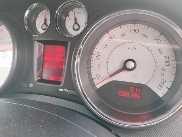 -69K KM FULL SERV Peugeot 408 1.6 (A) - 3