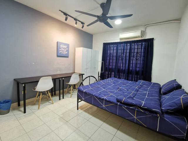 Fully Furnished Selangor Kota Damansara Room For Rent 1