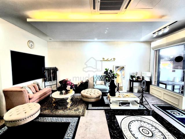 Shoplot 1 Tingkat Saujana Utama Sg Buloh Facing Main Road Renovated 1