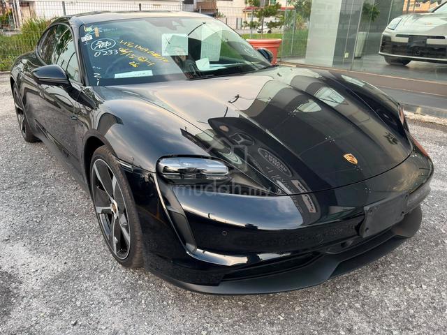 2024 Porsche TAYCAN FULL BLACK 5000KM SPORT CHRONO - 3