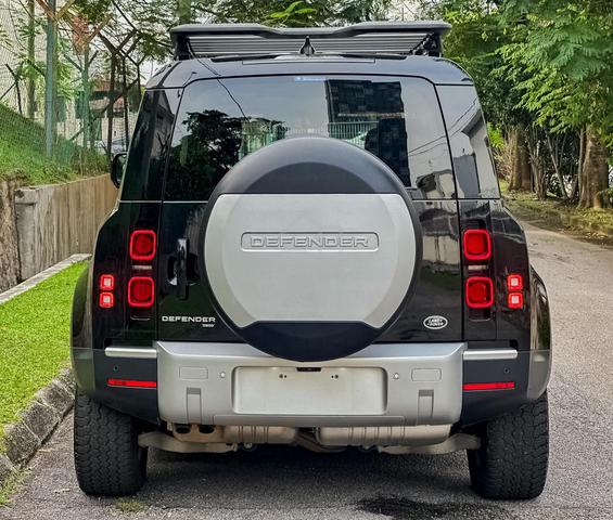 LOADED SPEC 2021 Land Rover DEFENDER 110S 3.0 D300 - 4