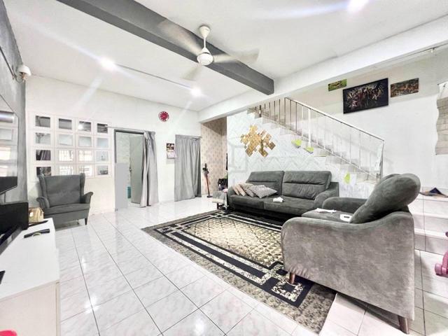 Renovate Cantik ! 2 Storey Terrace @ Taman Seri Mewah Kajang 1