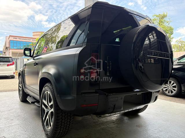 2023 Land Rover DEFENDER 2.0 90 P300 SE/5A - 2