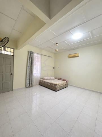 Pontian @ Taman Megah Double Storey Terrace House For Sales 1