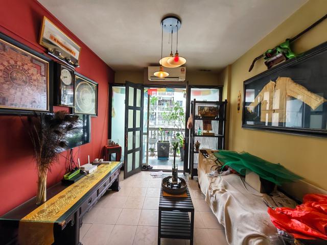 Putri Ria Apartment 1