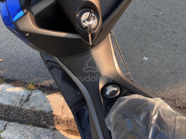 Yamaha Nmax n-max nmax155 v1 - photo 8 of 12